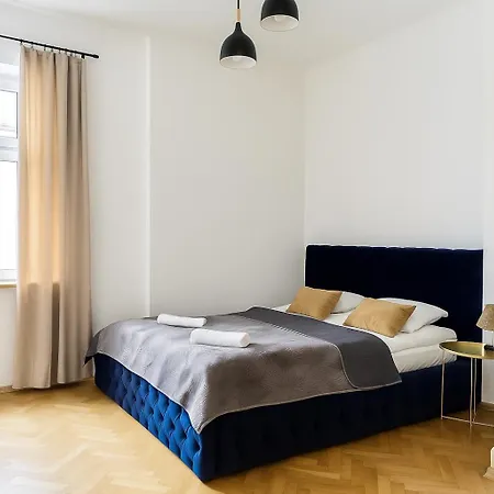 Selected Apartments By Market Square Krakow Exterior photo